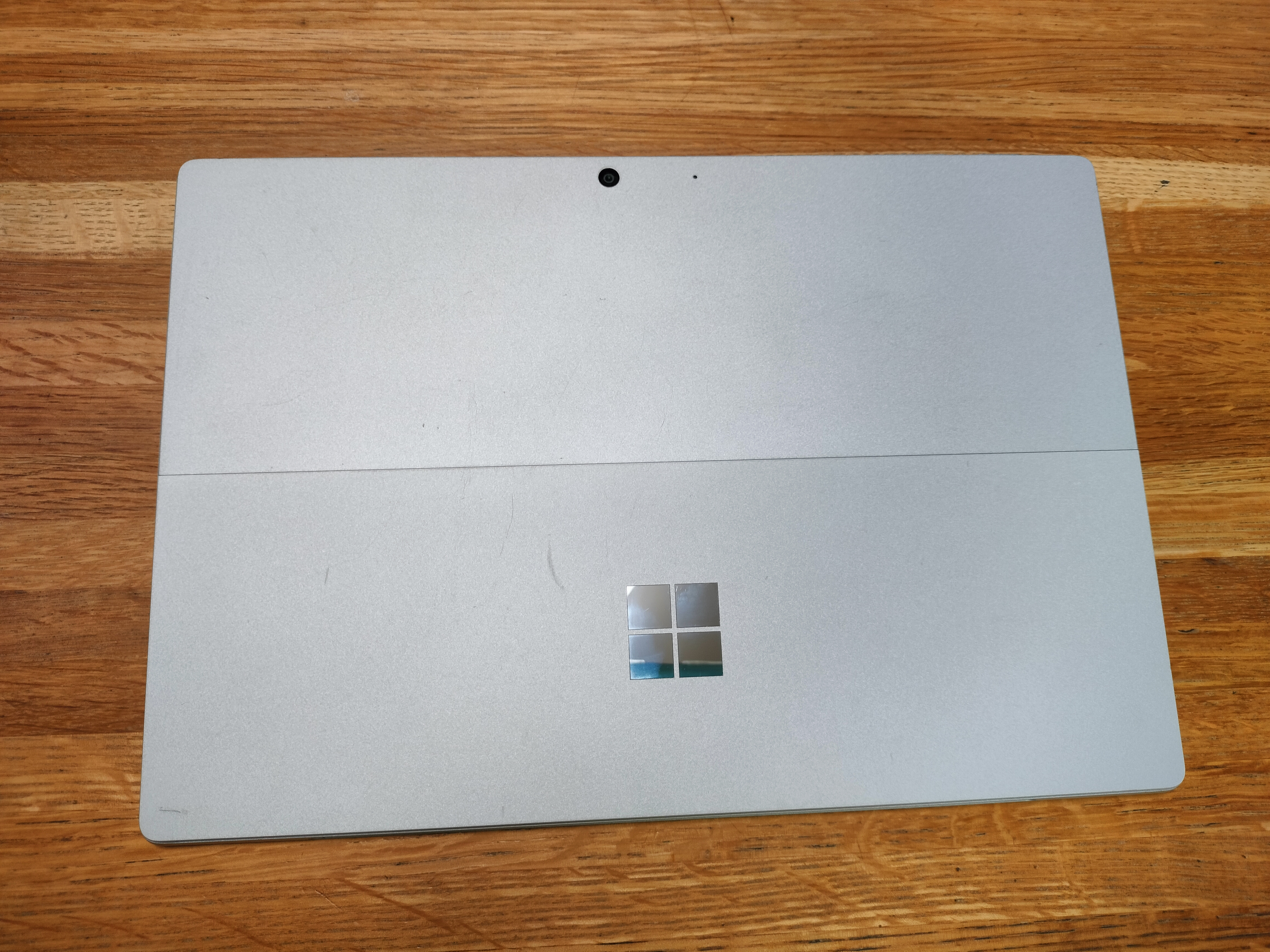 Surface Pro7+